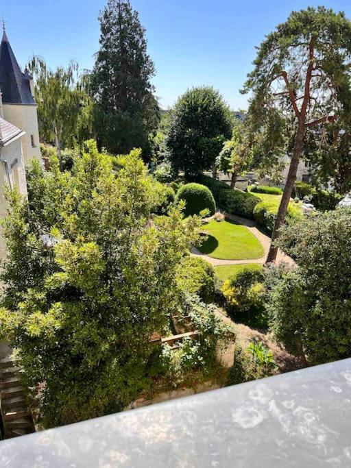 La Tour De L Horloge, Appt Typique A 500M Du Chateau Chinon Exterior foto